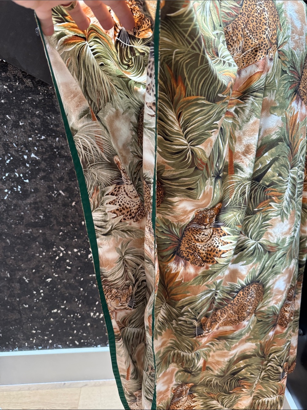 Vintage Leopard & Palm Caftan — Green & Rust - Picture 8 of 9